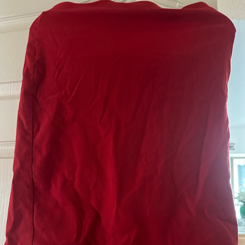 Red Nycc stretch skirt.